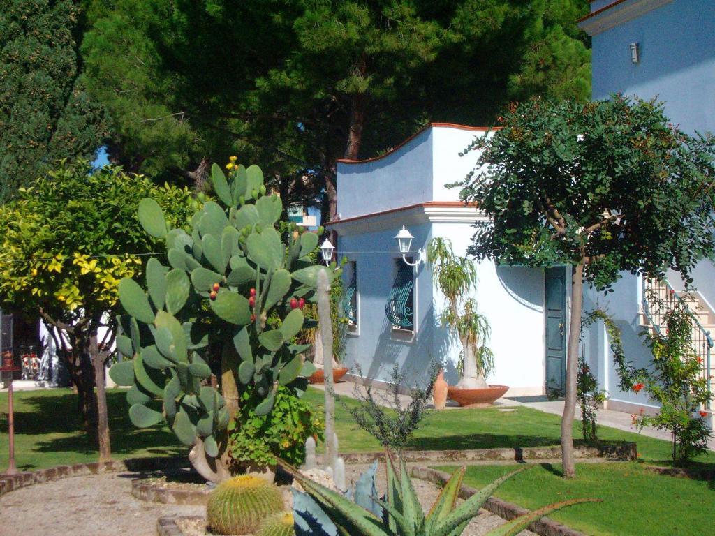Hotel Il Giardino Del Te Barletta Zewnętrze zdjęcie
