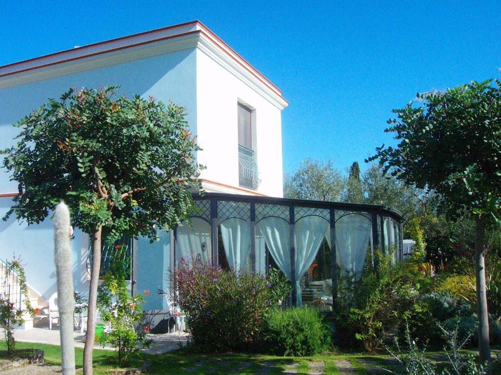 Hotel Il Giardino Del Te Barletta Zewnętrze zdjęcie